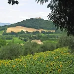 Casa Mare Vallugola Di Gabicce, Vallugola Castel di Mezzo