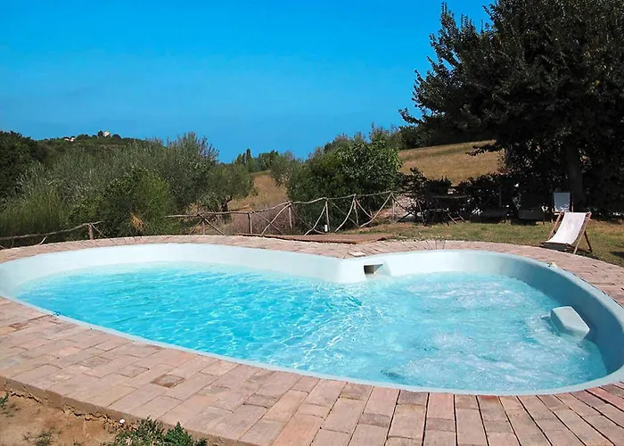 Casa Mare Vallugola Di Gabicce, Vallugola * Castel di Mezzo